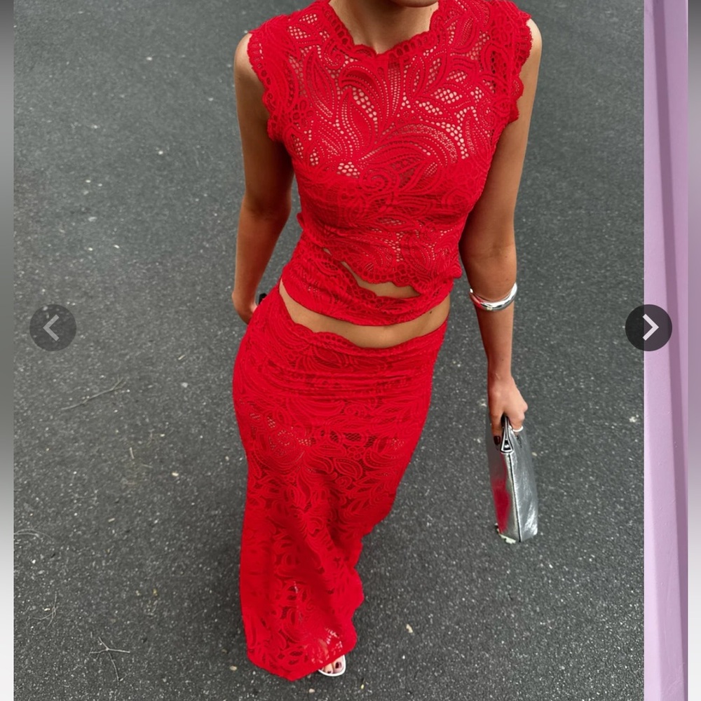 Women’s Red Lace Skirt Set